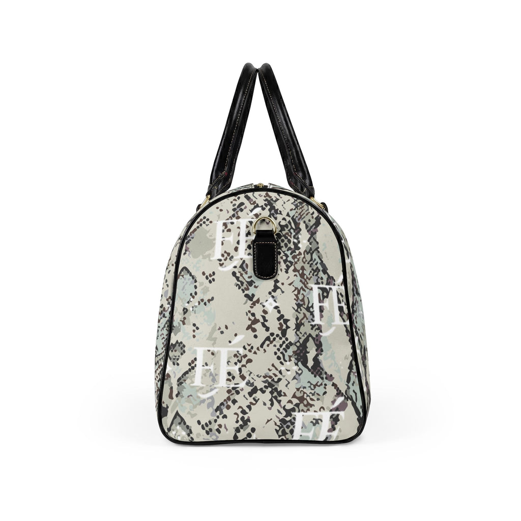Étalage Signature Python Duffle — Premium Leather Travel Bag