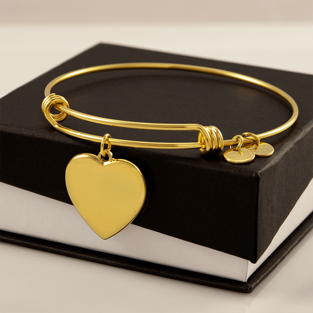 Le Faire Étalage Engraved Luxury Heart Bangle